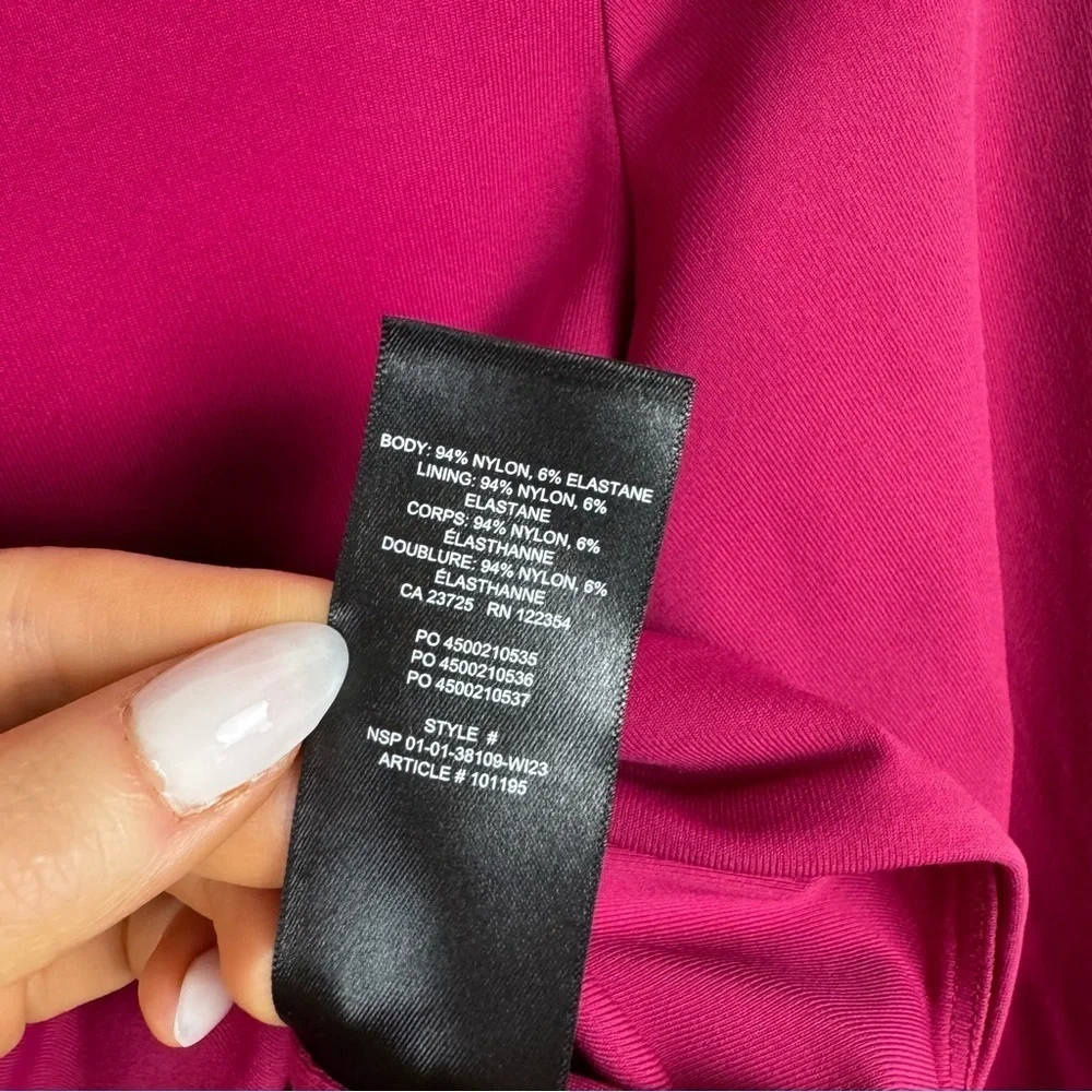 Aritzia Babaton Contour Crew Cropped Long Sleeve Magenta Dark Pink Size Medium
